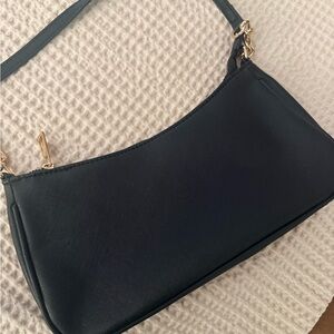 Elegant Black Women's Shoulder Bag